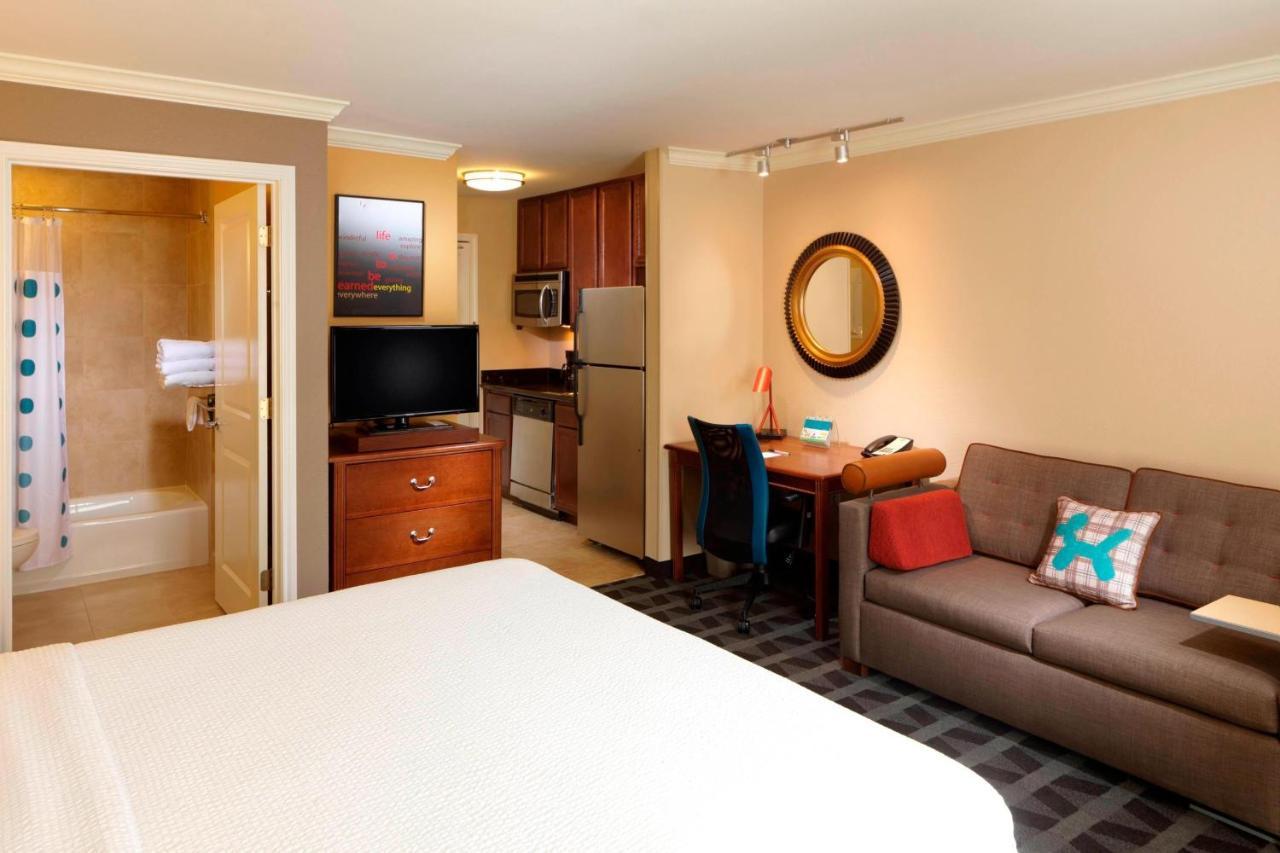 Towneplace Suites Houston North/Shenandoah Exterior photo